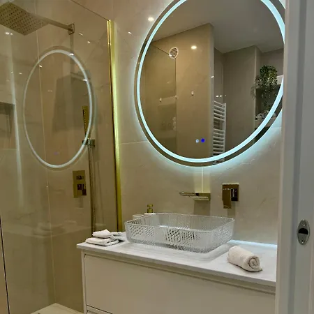 Апартаменты Le Soleil Tropezien, Somptueux 2 Pieces - Terrasse Vue *