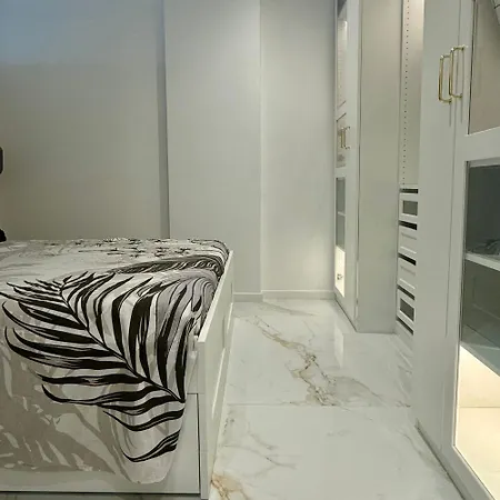 Апартаменты Le Soleil Tropezien, Somptueux 2 Pieces - Terrasse Vue Ментона